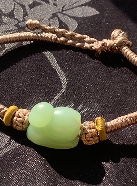 和田玉碧玉粉青瓷绿无结构趴趴猫手链碧玉猫咪手链碧玉趴趴猫手牌