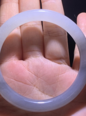 和田玉烟紫白玉双色圆条镯半山半水意境美人镯俏色玉镯子54 55 56