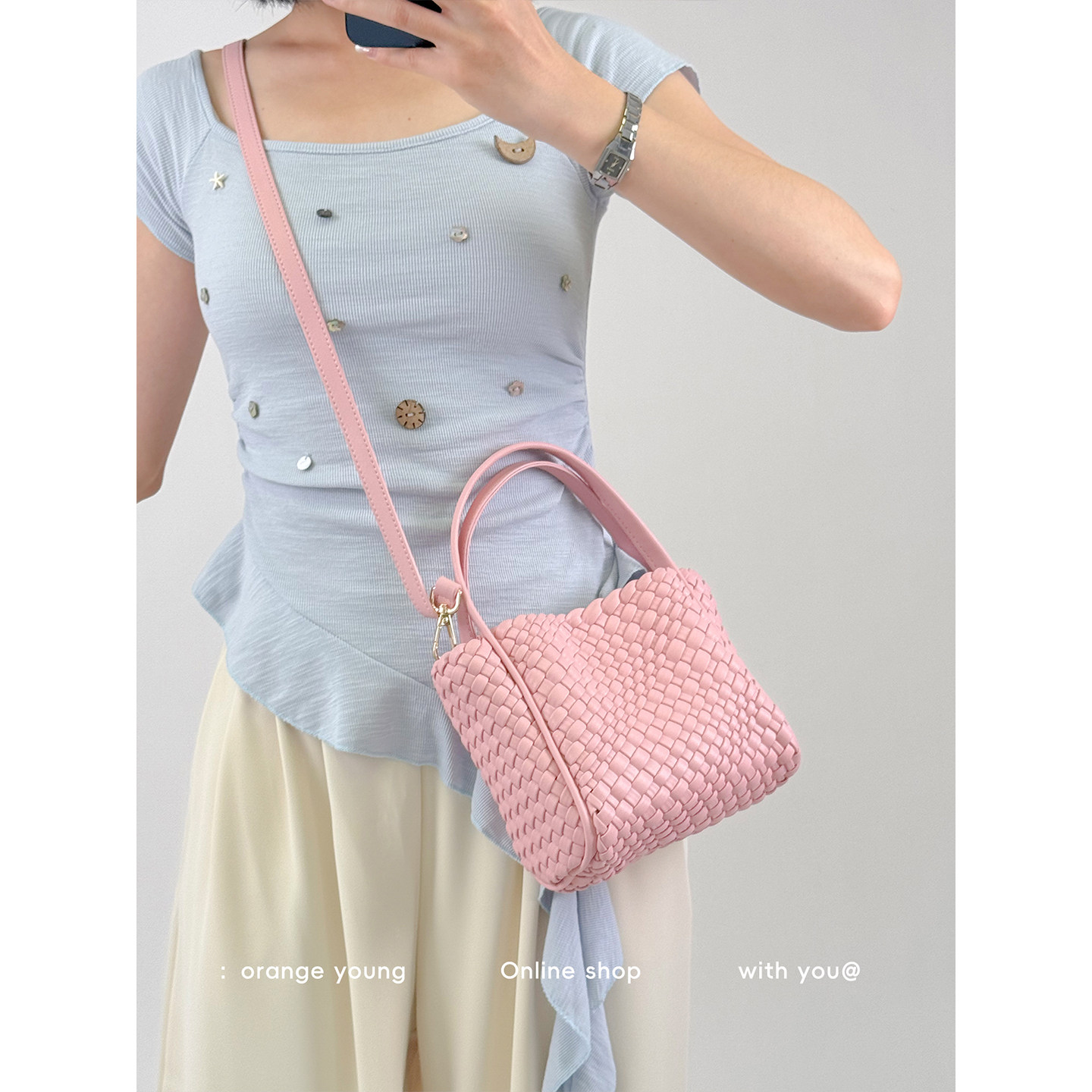 橙子少女原创多巴胺粉色编织包