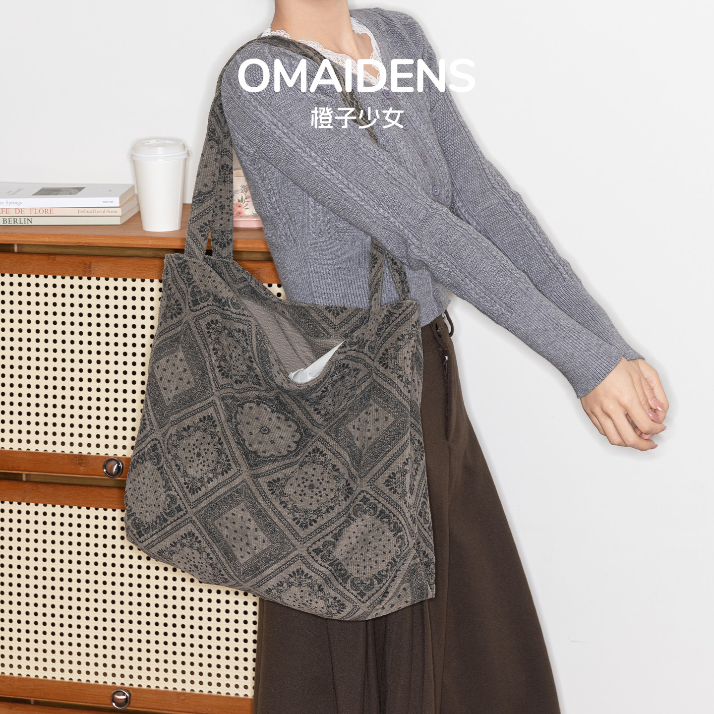 橙子少女腰果花灯芯绒单肩包日系慵懒风托特包女大容量手提通勤包,箱包皮具/热销女包/男包,托特包,淘宝优惠券,粉丝福利购,淘宝优惠卷