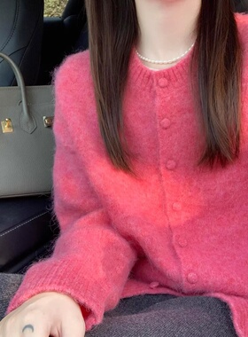 正品哥家新2025冬季温柔软糯玫粉色针织开衫女显白气质毛衣外套