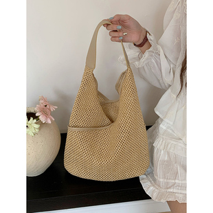 法式 夏天小清新编织水桶包 草编包女文艺森系上班通勤包包2025新款