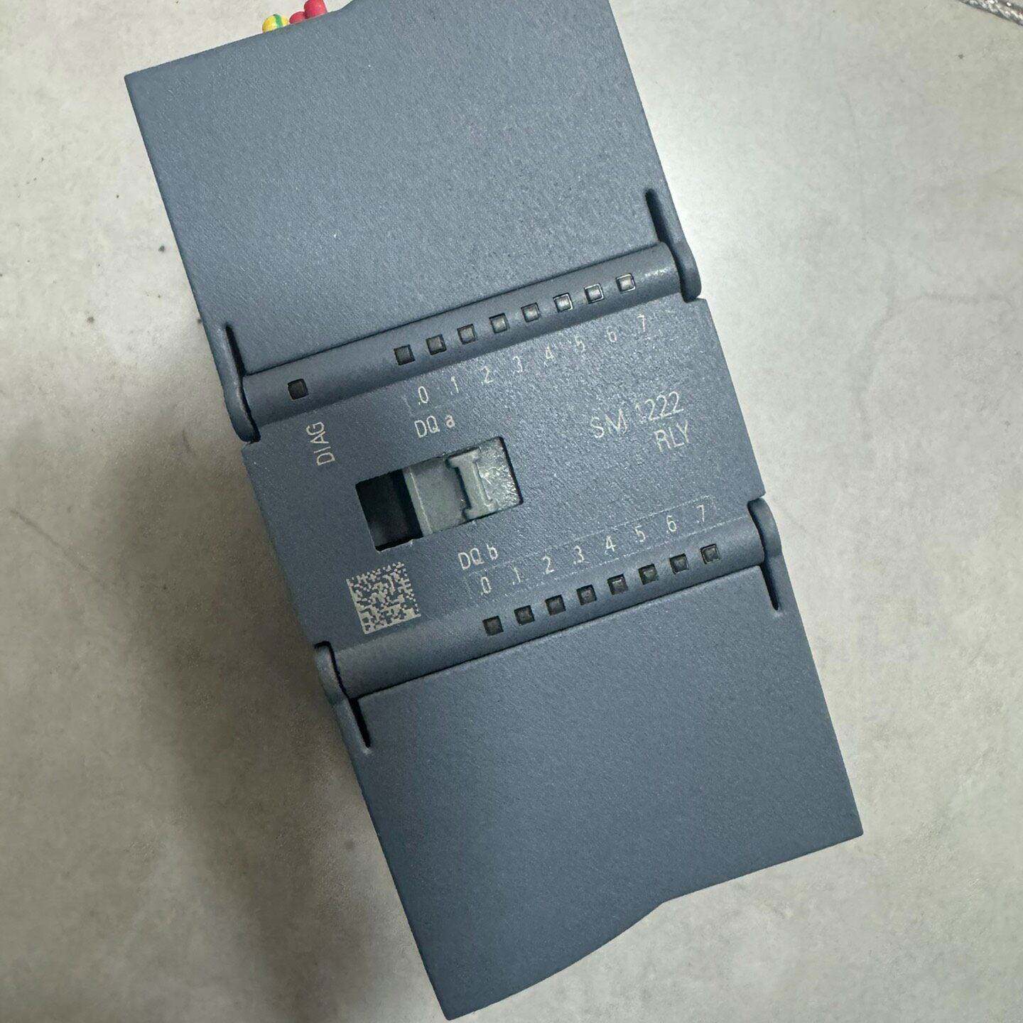 可维修222-1HH32-0XB0，1200PLC继电器输