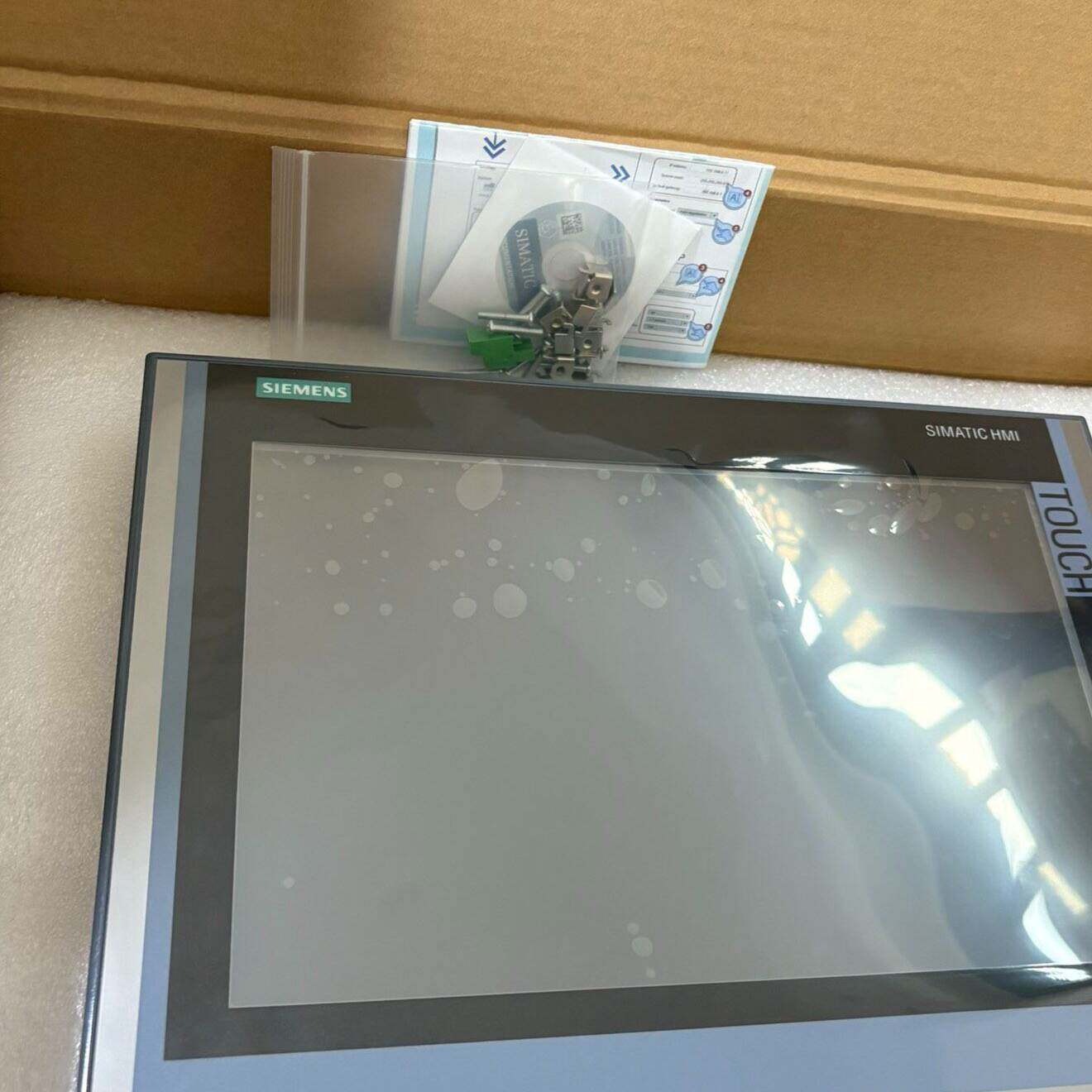 可维修TP1500 触摸屏6AV2124-0QC02-0AX