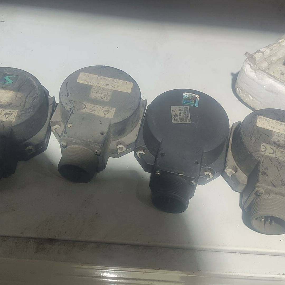 可维修编码器J2S伺服电机编码器，