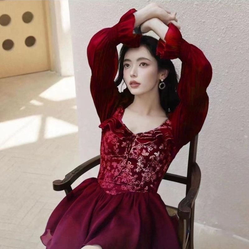泳衣女款大学生分体保守风游泳馆上课成人遮肚子游泳装显瘦带胸垫