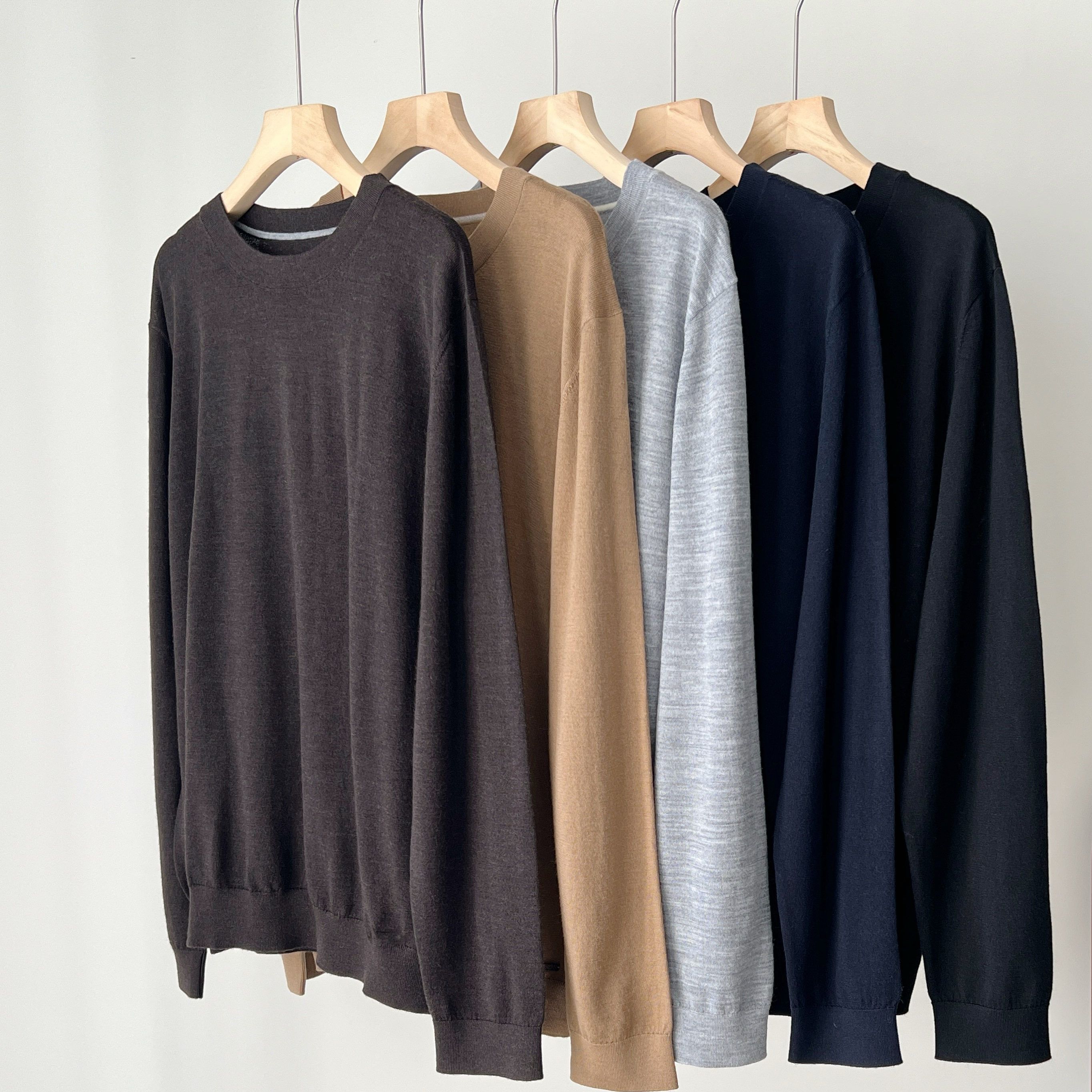 初剪羊毛圆领打底针织衫毛衣男士