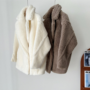 美爆了 意奢周末线 奶油白真丝羊驼绒羊毛泰迪熊短款大衣皮草外套