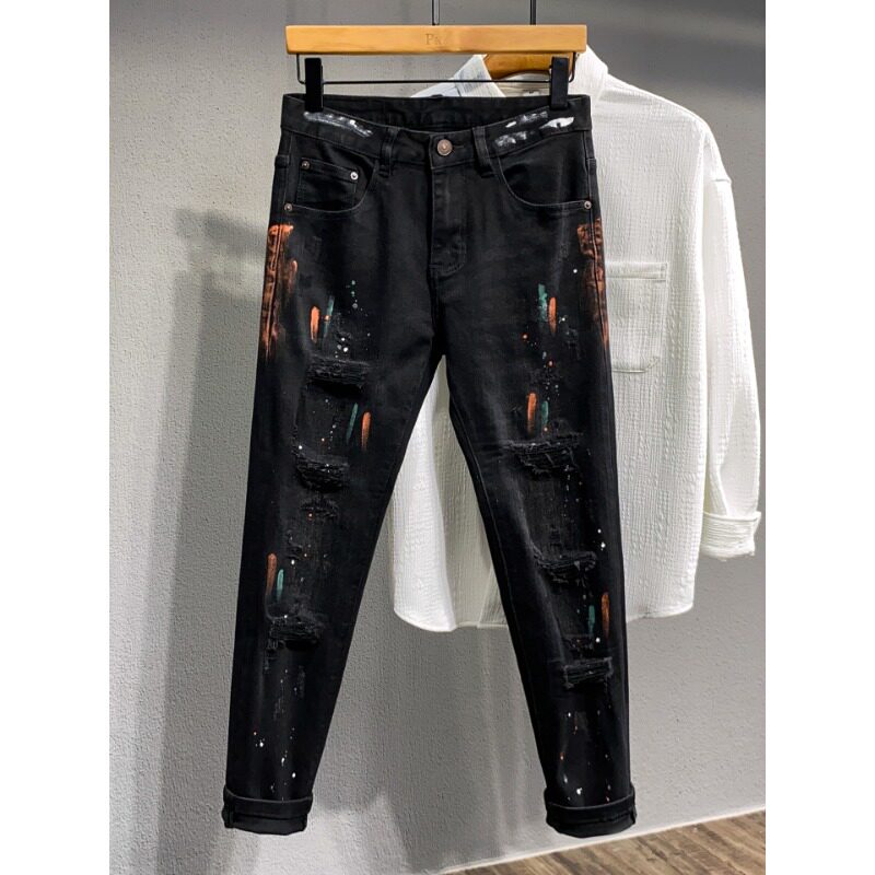 高街涂鸦泼墨破洞黑色九分牛仔裤男潮流2026春夏款修身小脚长裤子