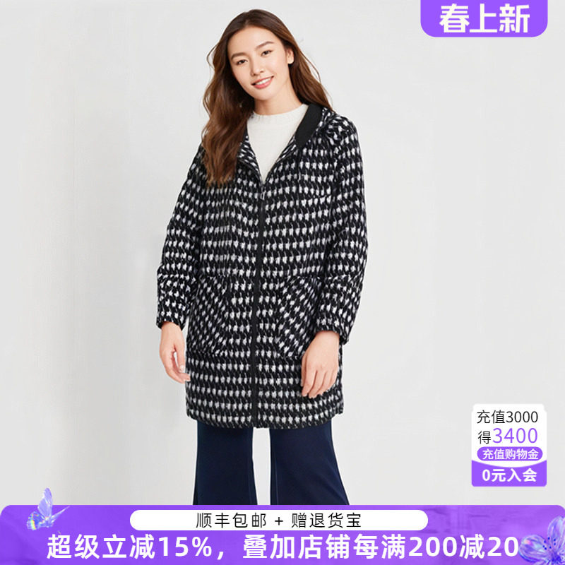 胖太太大码女装春装新品时尚黑白格外套宽松中年妈妈潮822213211