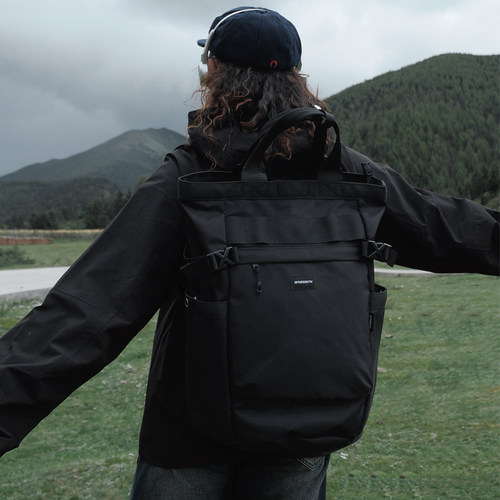 INTHESOUTH原创潮牌大容量手提双肩包男休闲大学生书包女电脑背包