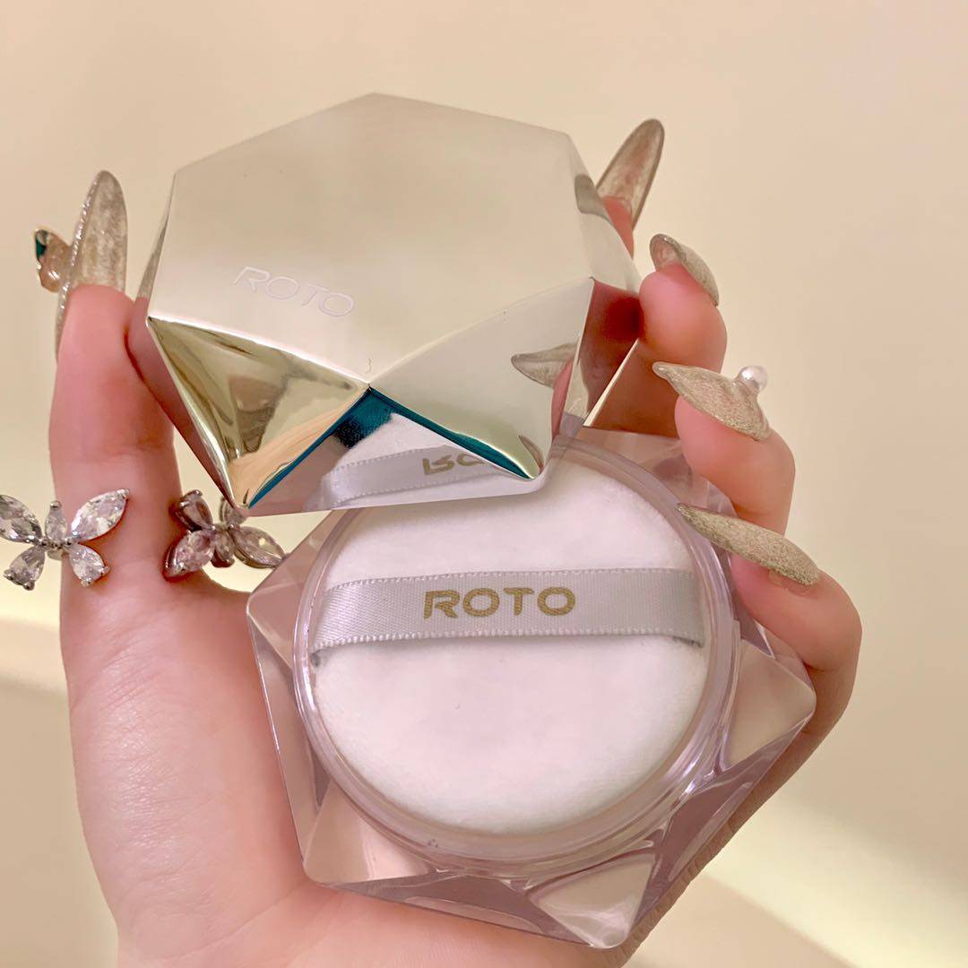 roto高清素颜透明定妆蜜散粉油皮珠光持久控油防汗防水遮瑕胡椒粉