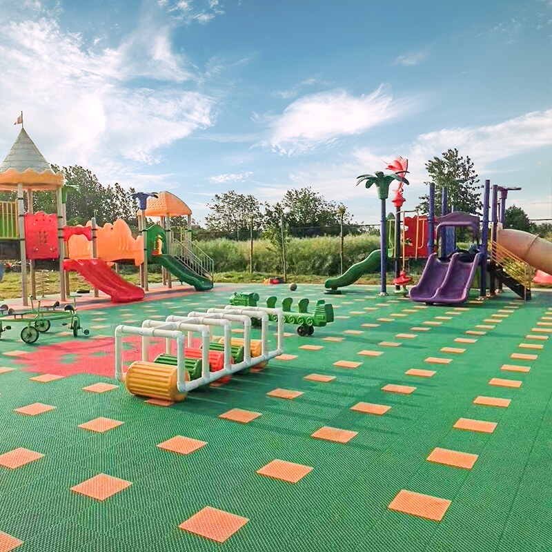 室外幼儿园悬浮地垫拼接户外pvc防滑拼装塑胶地面塑料地板拼块
