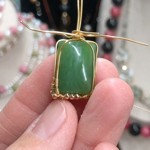 新品预定和田玉碧玉