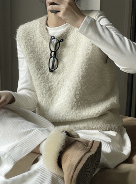 冬季新款韩版套头羊毛马甲秋冬简约休闲慵懒撞色圆领加厚无袖背心