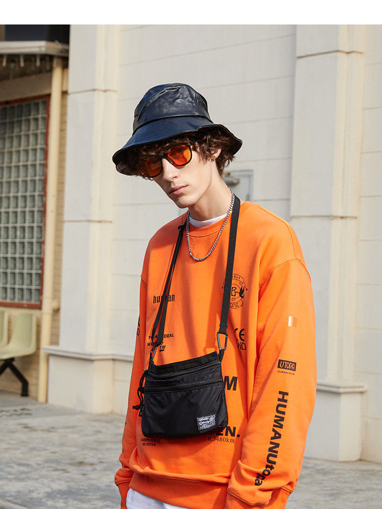 Rough Enough美国潮牌斜挎包可折叠休闲单肩包斜挎包信封包邮差包