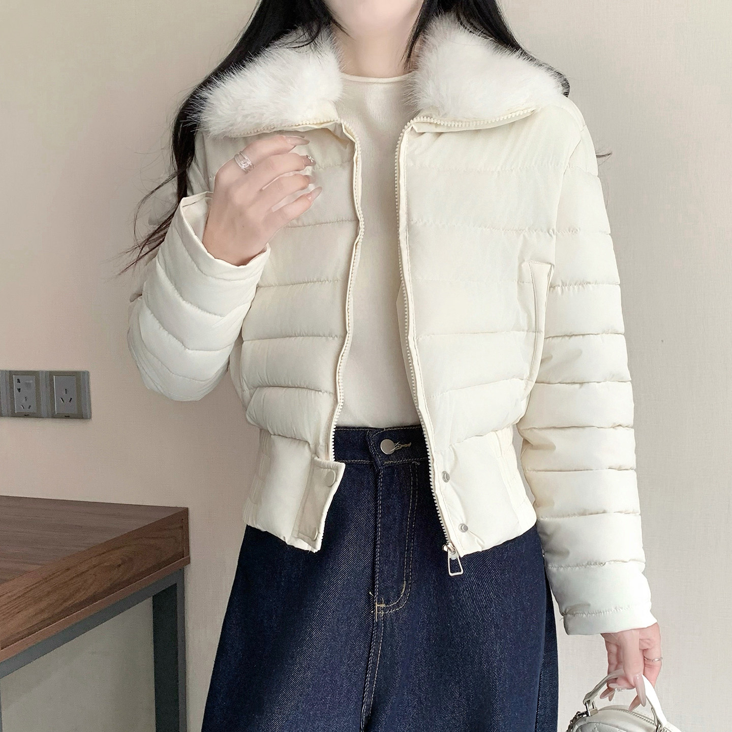 巨好看白色毛领羽绒棉服女冬季新款小个子保暖夹棉袄加厚短款外套