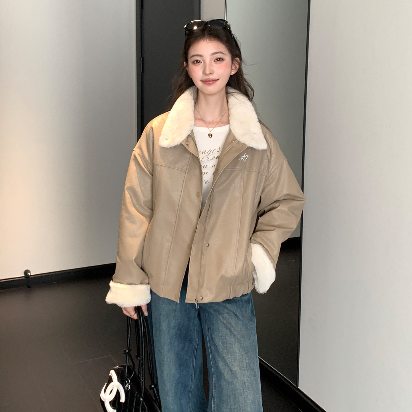 美拉德复古棉衣羊羔毛翻领PU皮棉衣女加绒加厚短款机车棉服外套潮