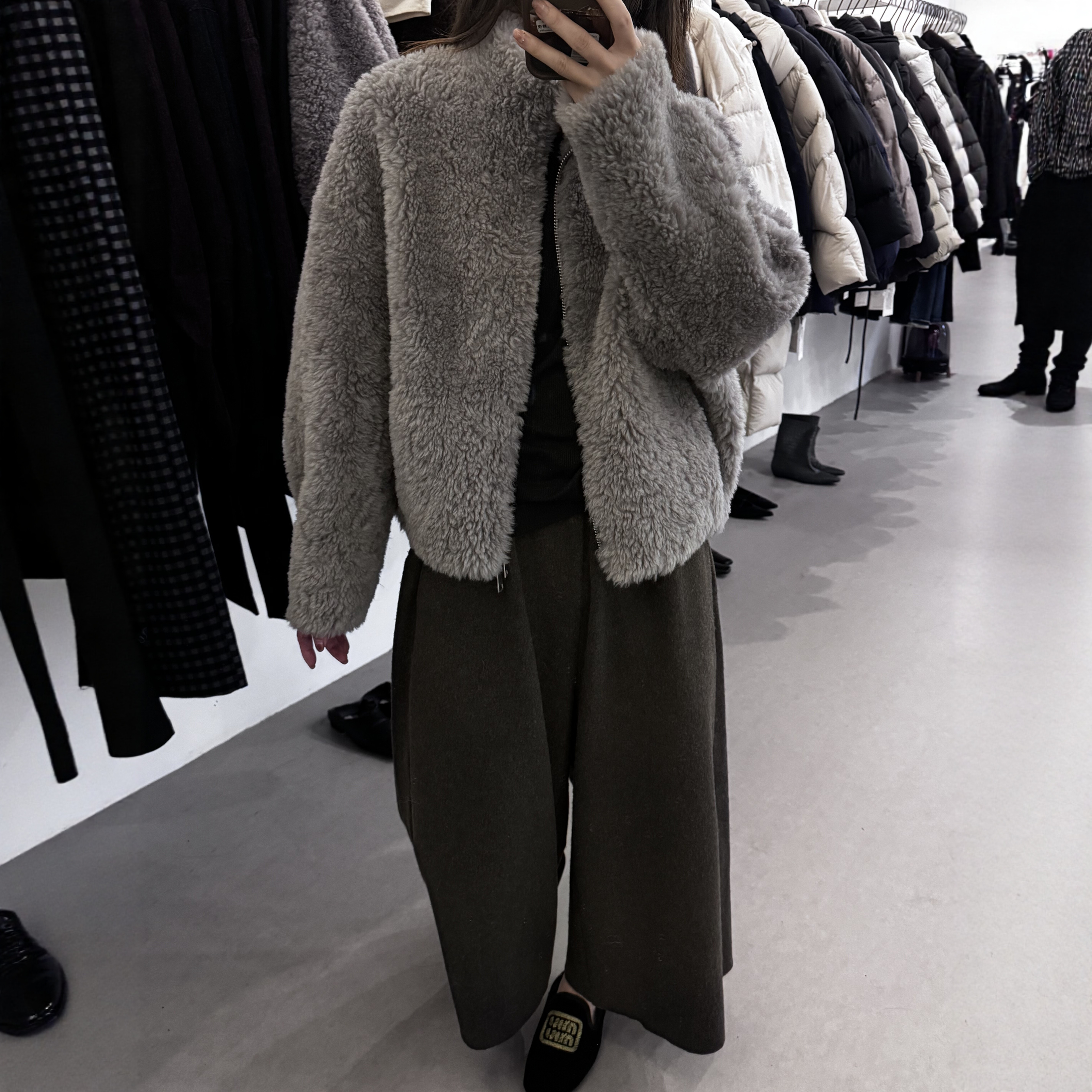 东大门2025秋冬新品韩版宽松显瘦100羊毛立领长袖皮毛一体外套女