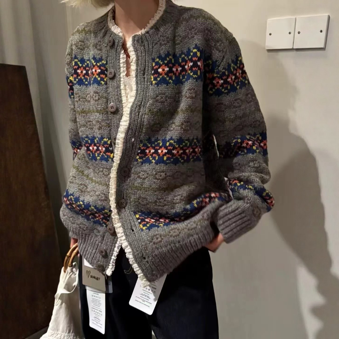 东大门2025秋季新品费尔岛复古蕾丝边毛衣外套女秋冬羊毛针织衫