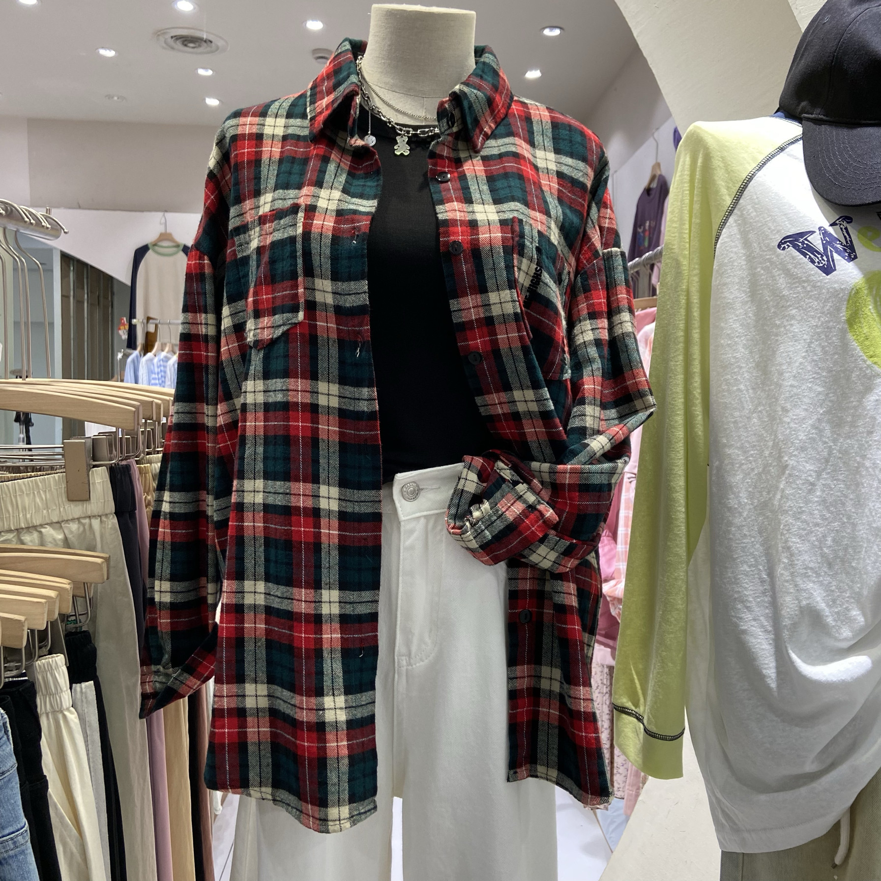 经典磨毛格子衬衫女2026秋新款韩版宽松休闲字母棉质百搭显瘦上衣