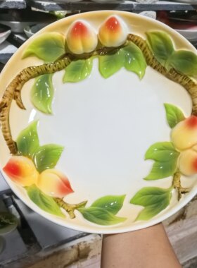 珐琅瓷陶瓷手绘桃子盘子家用8.5英寸菜盘子水果盘子 桃之夭夭盘
