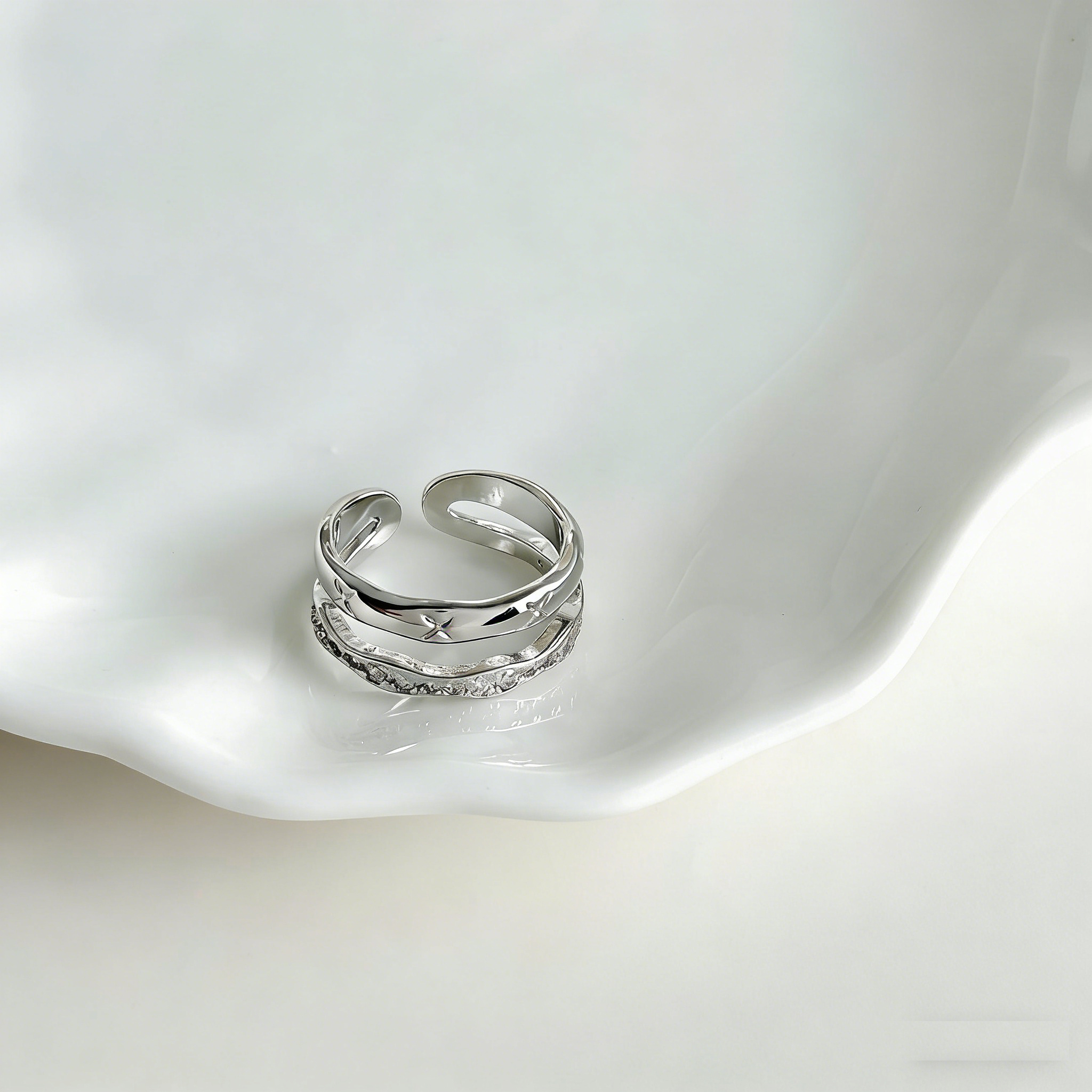 轻奢风金色叠戴戒指微镶锆石设计感小众个性百搭可调节开口指环