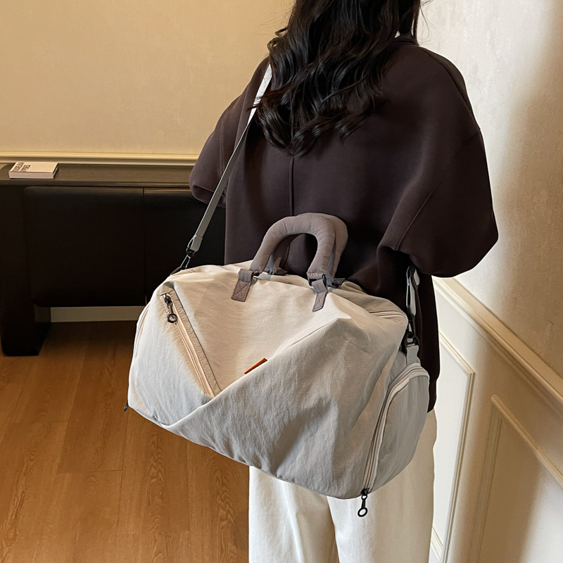 干湿分离运动包大容量斜挎包男女