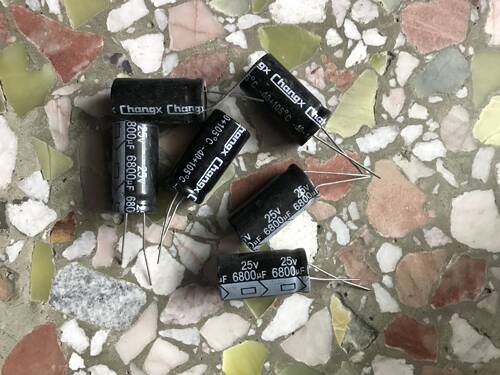 〖华升辉〗全新 电解电容 25v6800uf 6800uf25v
