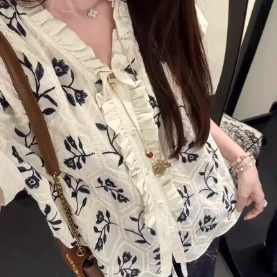 特大码胖mm300斤法式复古刺绣碎花短袖衬衫女夏季宽松荷叶边上衣