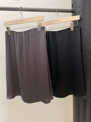 MOMENT韩国东大门代购2025夏季新款女装包臀洋气减龄半身裙