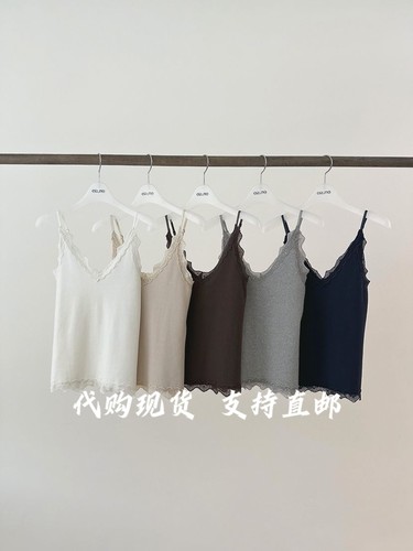 ERUM韩国东大门2026秋冬新款时尚蕾丝边领打底吊带背心女