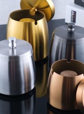 Stainless steel fashionable covered creative ashtray 烟灰缸