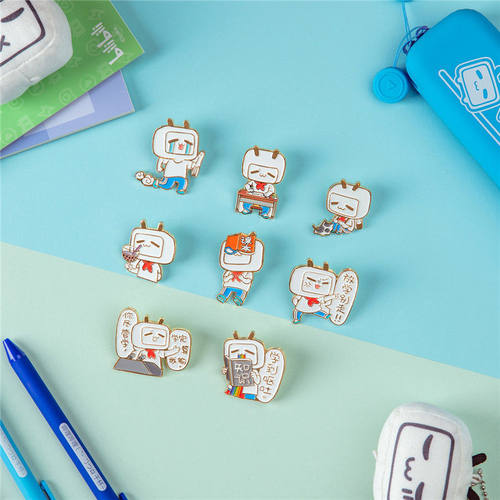 哔哩哔哩小电视金属徽章b站吧唧