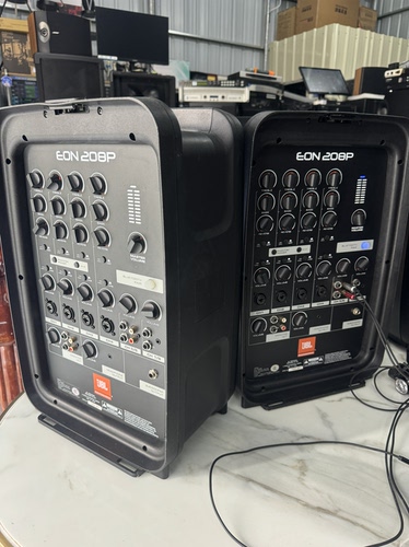 JBL EON208P 便携调音台主控主机 9新 带蓝牙 路演弹唱混音控制台
