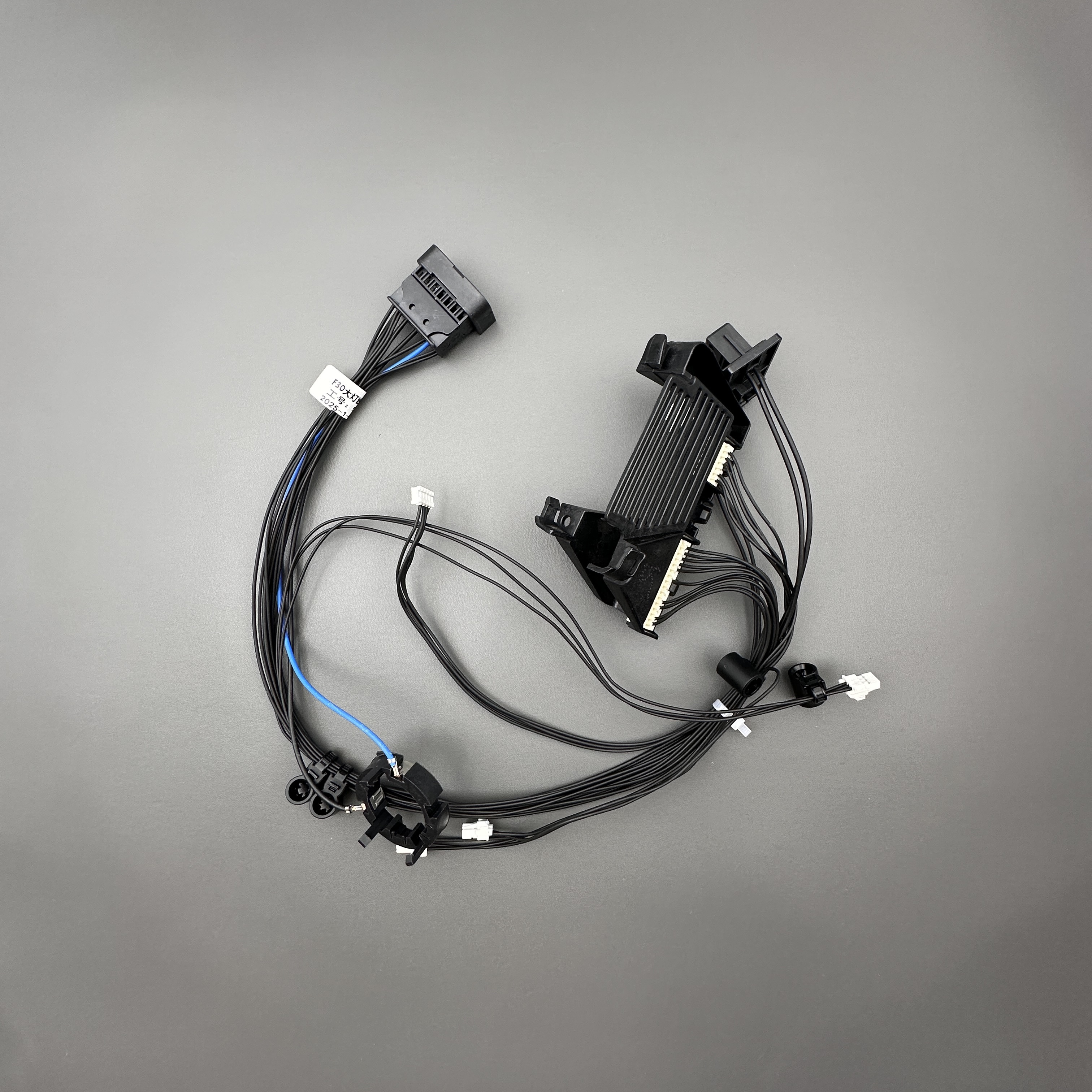 3-15款宝马3系F30F35大灯线束