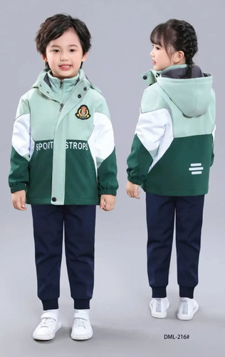 2024新款小学生校服套装春秋冬装冲锋衣三件套加绒运动班服幼儿园