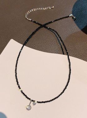 黑色设计感水晶颈链高级感锁骨