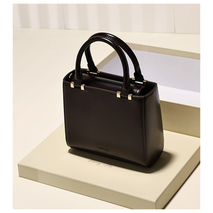 GXFMOD原创设计牛皮链条盒子包女2025新款 高级感通勤简约斜挎包包