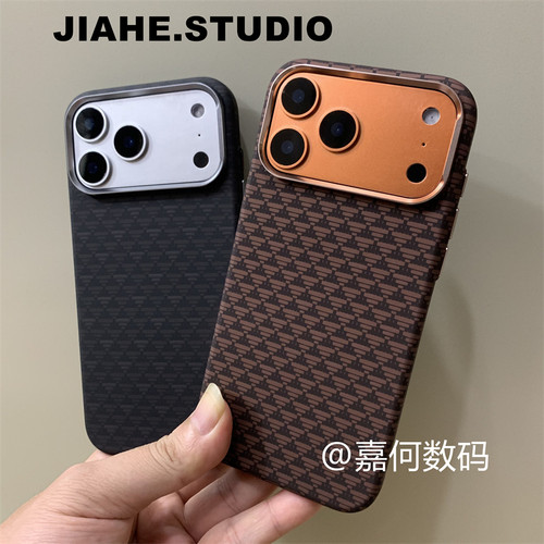 几何三角形仿碳纤维纹理凯夫拉纹magsafe适用iPhone17proMax手机壳苹果16pro磁吸15promax硬壳14promax保护壳