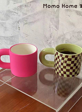 MOMO胖胖陶瓷奶油马克杯虚幻爱心杯泼墨咖啡杯玫红杯子绿色棋盘格