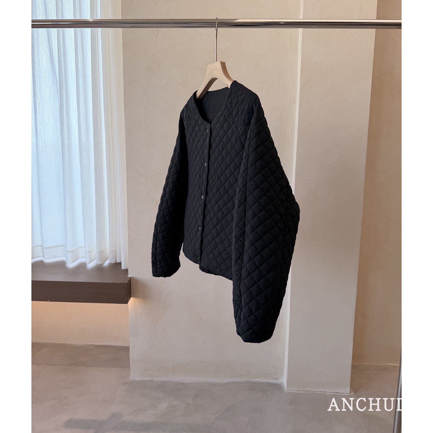 ANCHUDSS 黑武士！满是贵气感 复古菱格圆领宽松棉服外套秋冬女