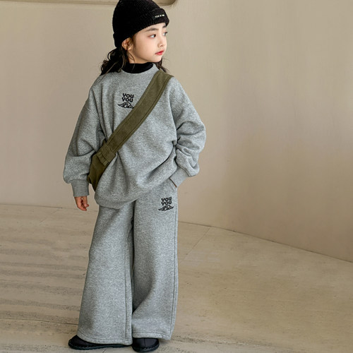 女童秋冬套装儿童加绒卫衣2026新款女大童时髦休闲运动冬装两件套