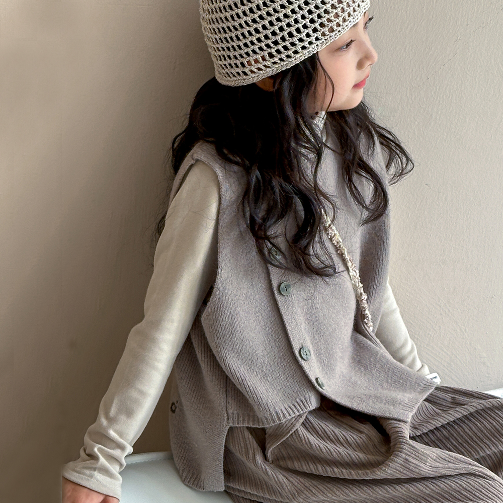 设计款套头2024春秋女童针织马甲