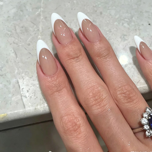 纯白法式 高质感baby粉 法式杏仁美甲 显白穿戴甲裸肤色日常贴片