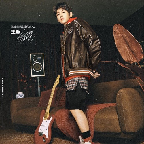 匡威蛇年系列男棒球服夹克外套