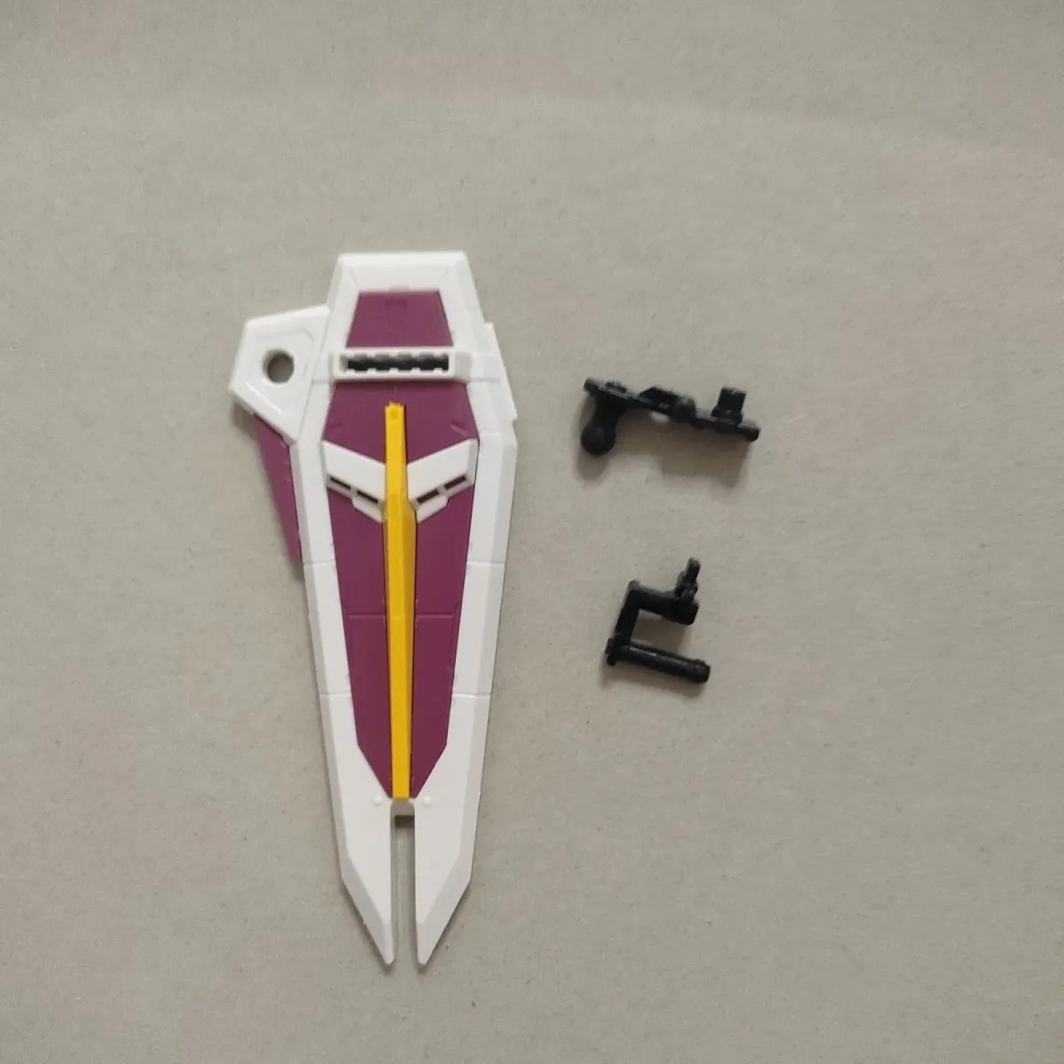 BANDAI/万代 正义高达 武器配件盾牌拼装模型 RG09 1/144 RG正义图片