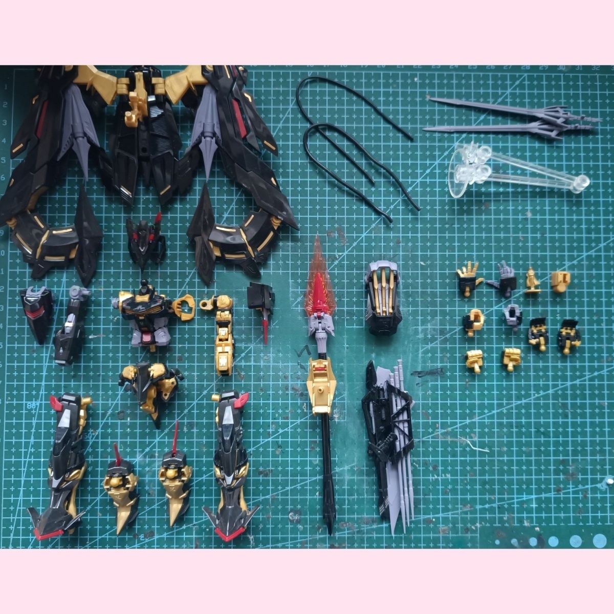 万代 RG 1/144 RG金异端 迷惘 天蜜纳 高达拼装模型补件 部位补件图片