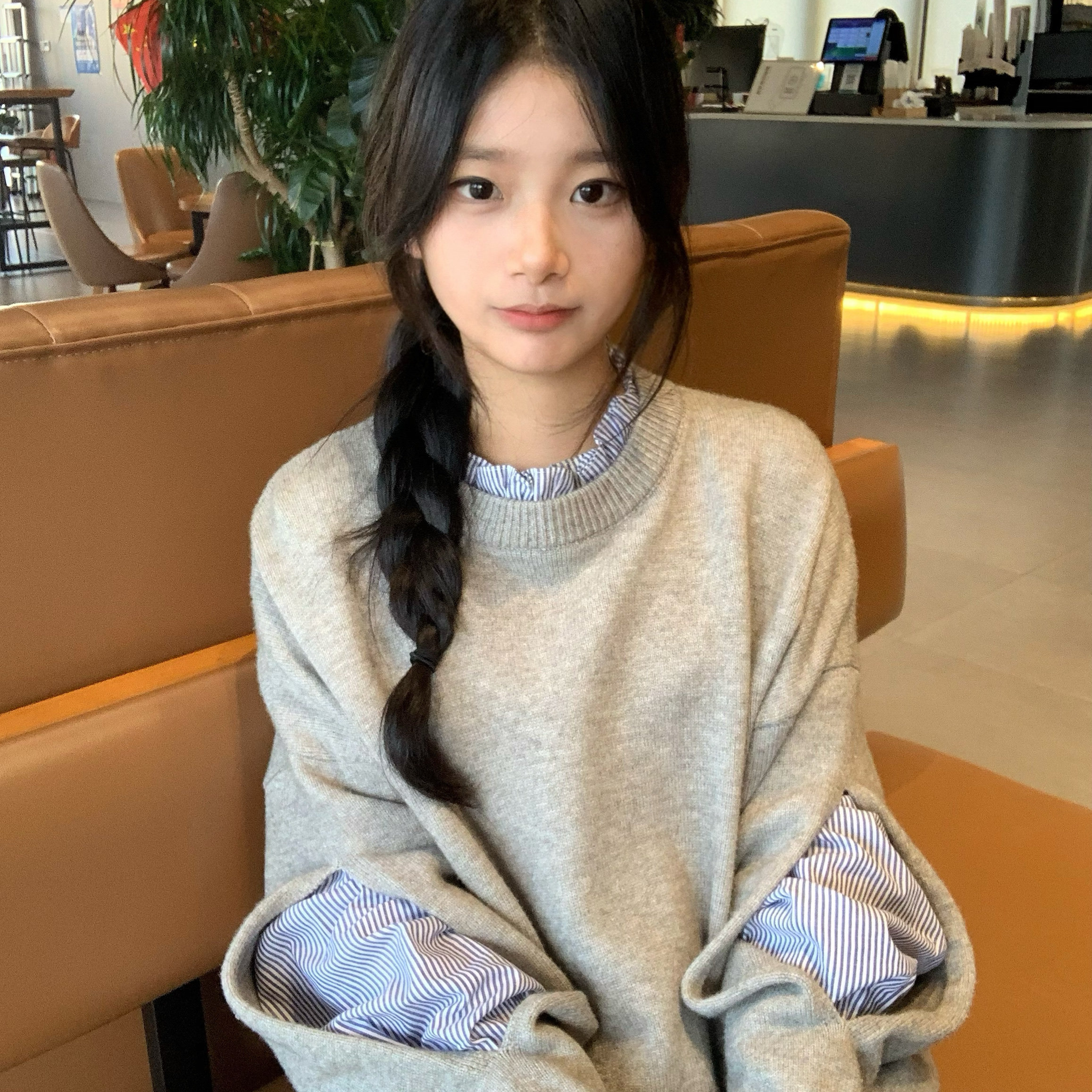 中长款宽松白色假两件毛衣女秋冬2024新款时尚洋气爆款圆领套头