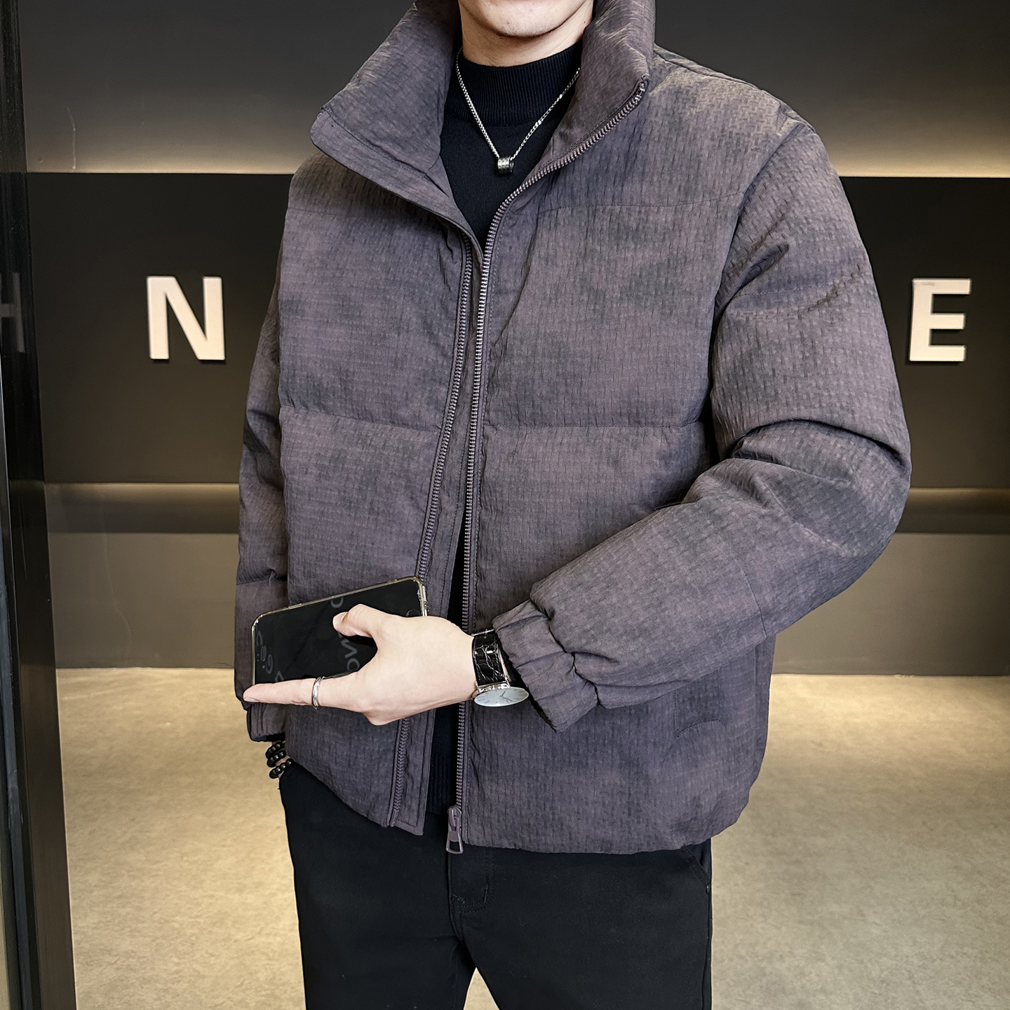 冬季店主风新款立领标羽绒服男短款保暖羽绒外套Y12032-P230，男装羽绒服，电商A239